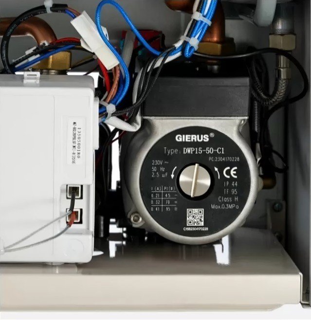 Настенный двухконтурный газовый котел GIERUS ES в Оренбурге за 51 200 руб.